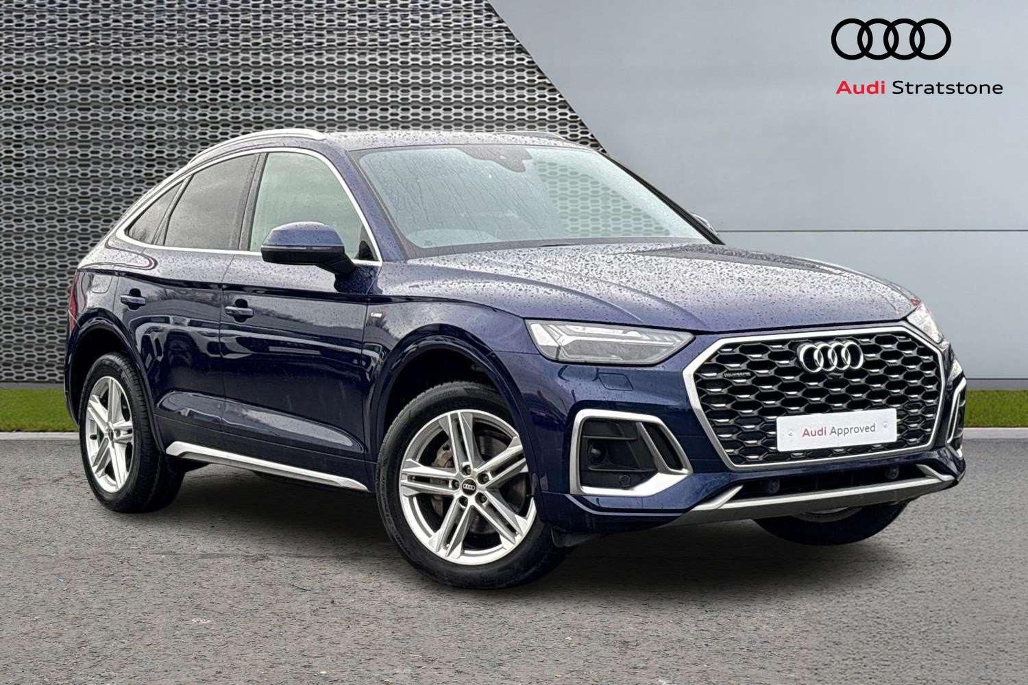 Main listing image - Audi Q5 Sportback