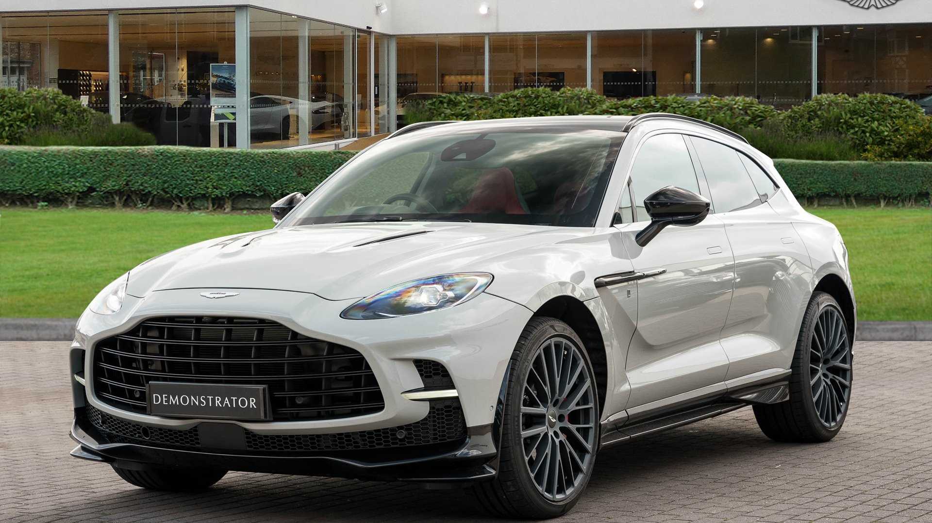 Main listing image - Aston Martin DBX