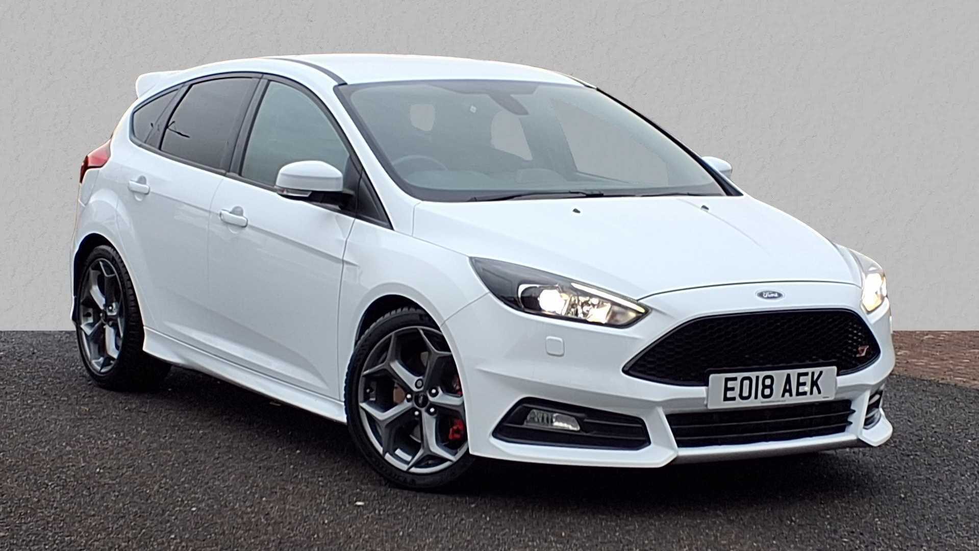 Main listing image - Ford Focus ST