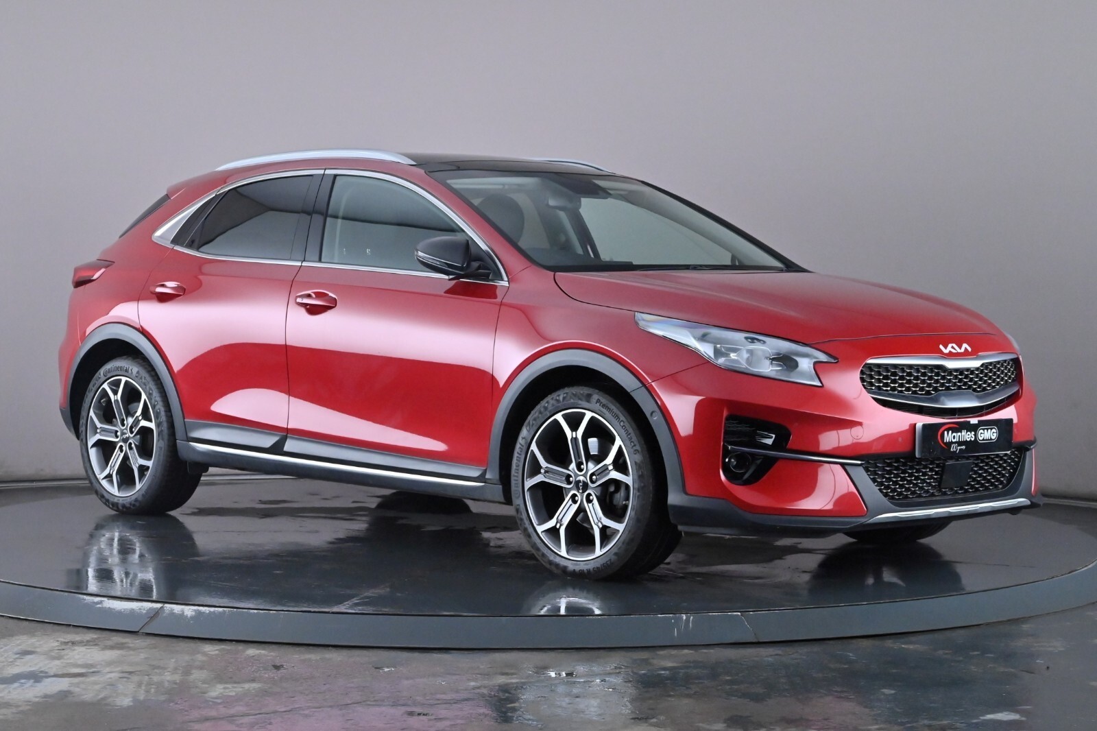 Main listing image - Kia XCeed