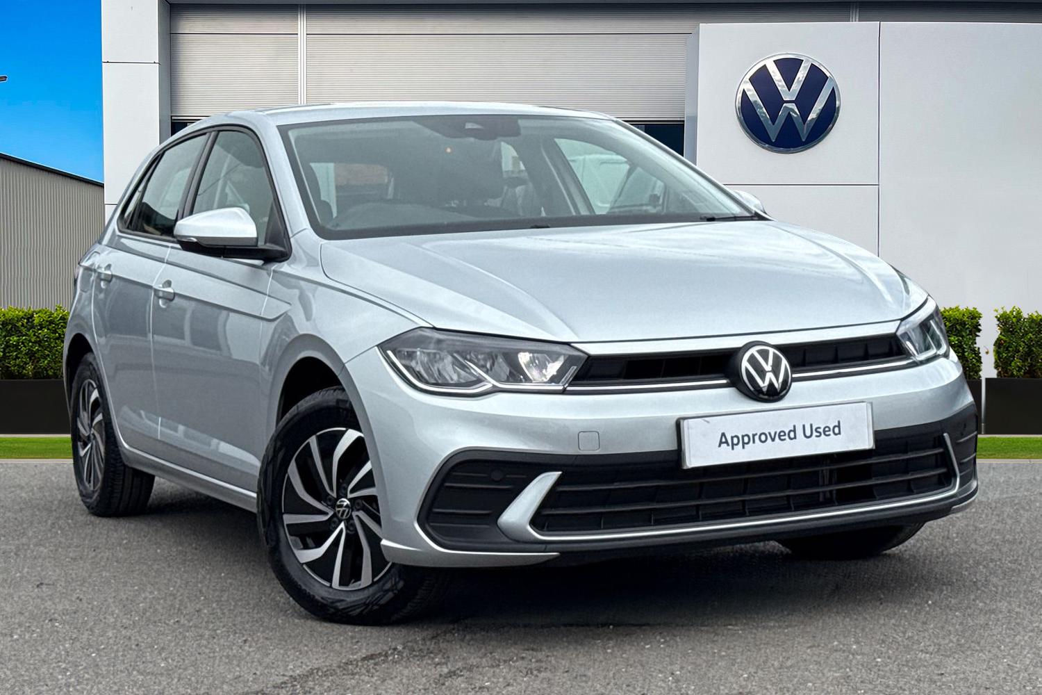 Main listing image - Volkswagen Polo
