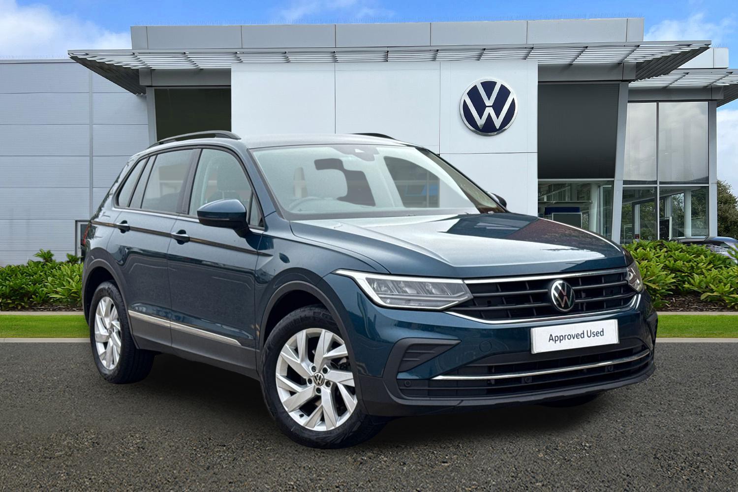 Main listing image - Volkswagen Tiguan