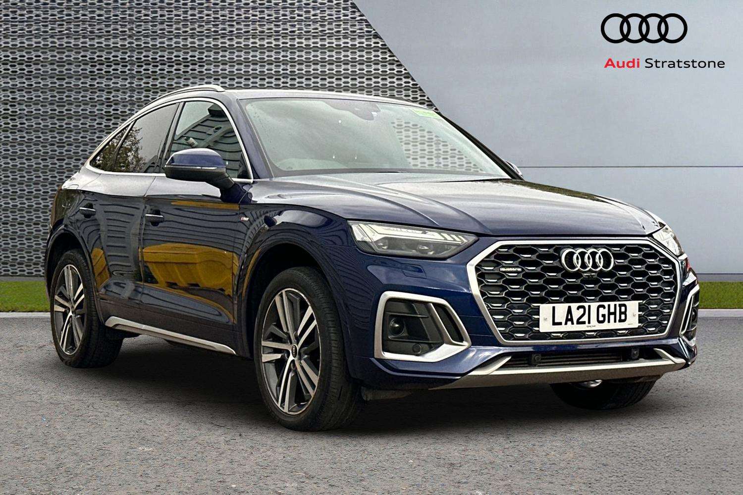 Main listing image - Audi Q5 Sportback