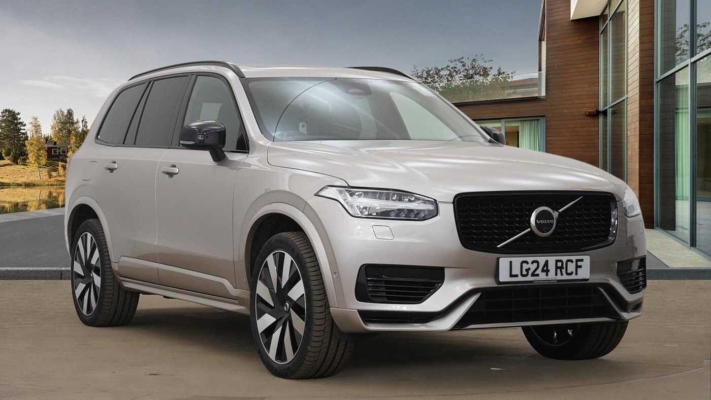 Main listing image - Volvo XC90