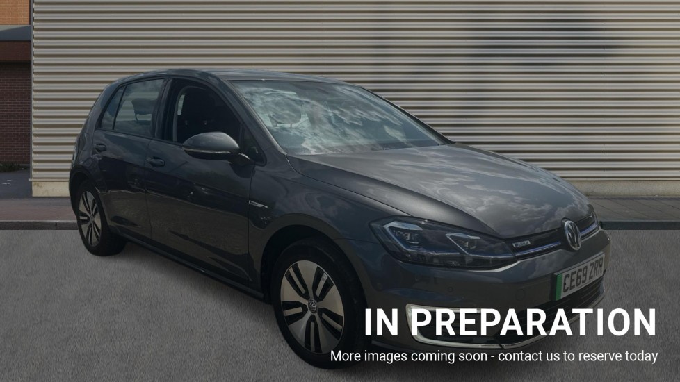Main listing image - Volkswagen e-Golf