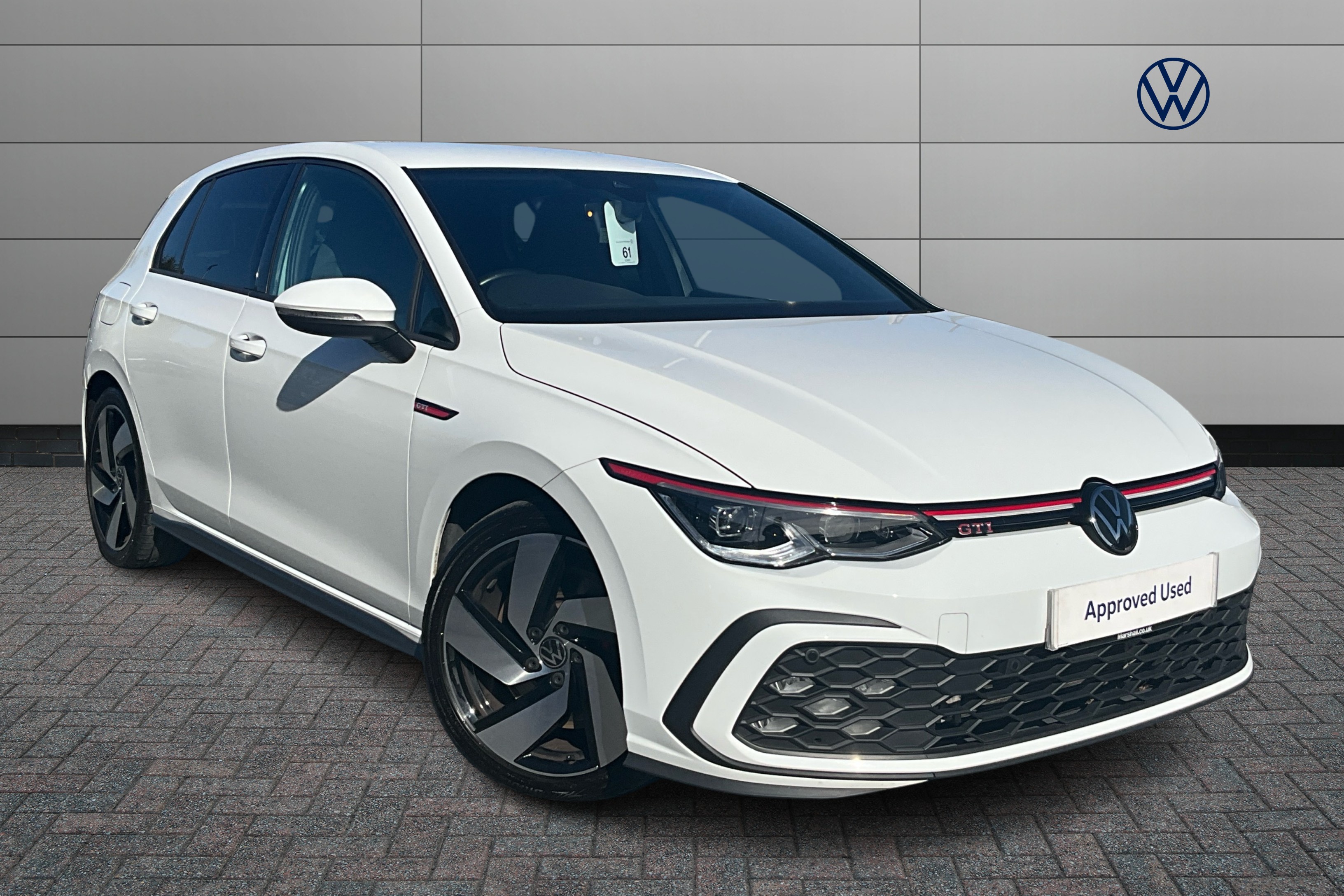 Main listing image - Volkswagen Golf