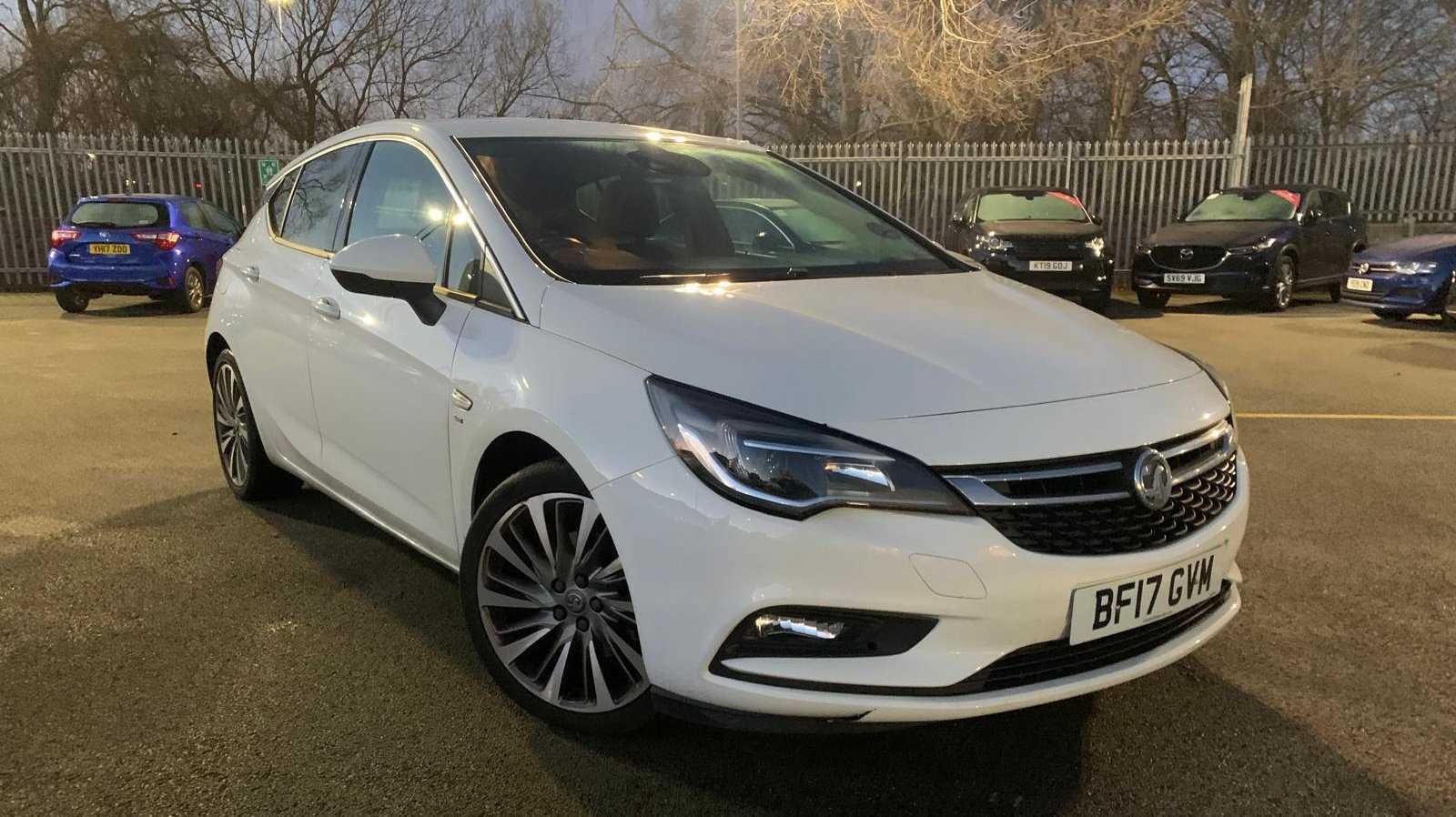 Main listing image - Vauxhall Astra