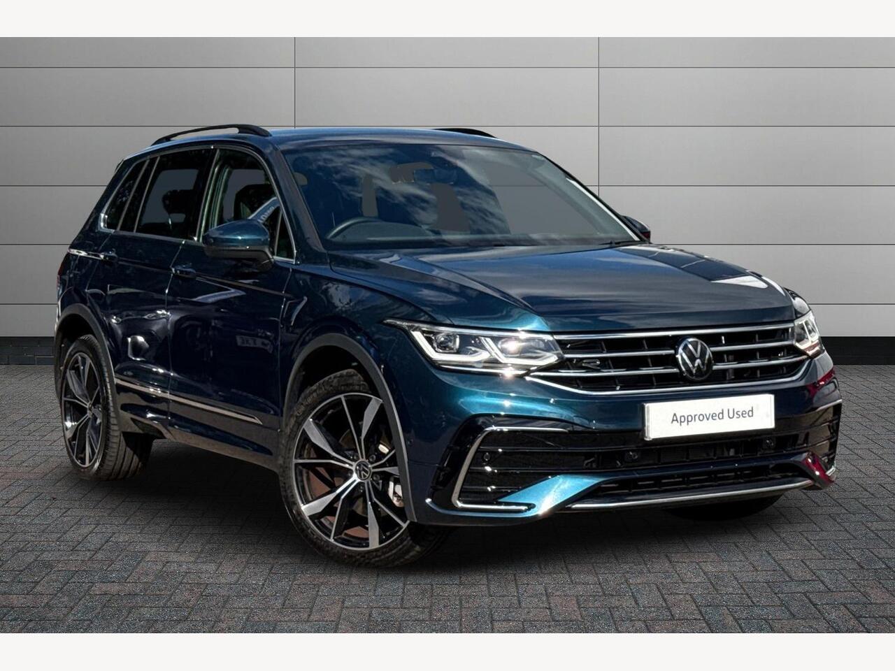 Main listing image - Volkswagen Tiguan