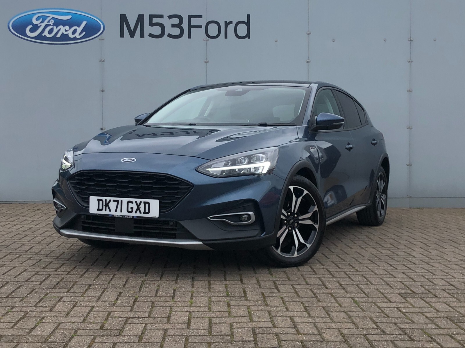 Main listing image - Ford Focus Active