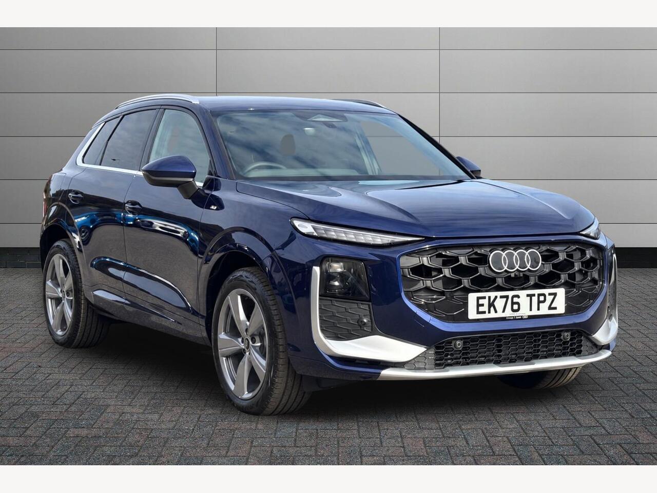 Main listing image - Audi Q3