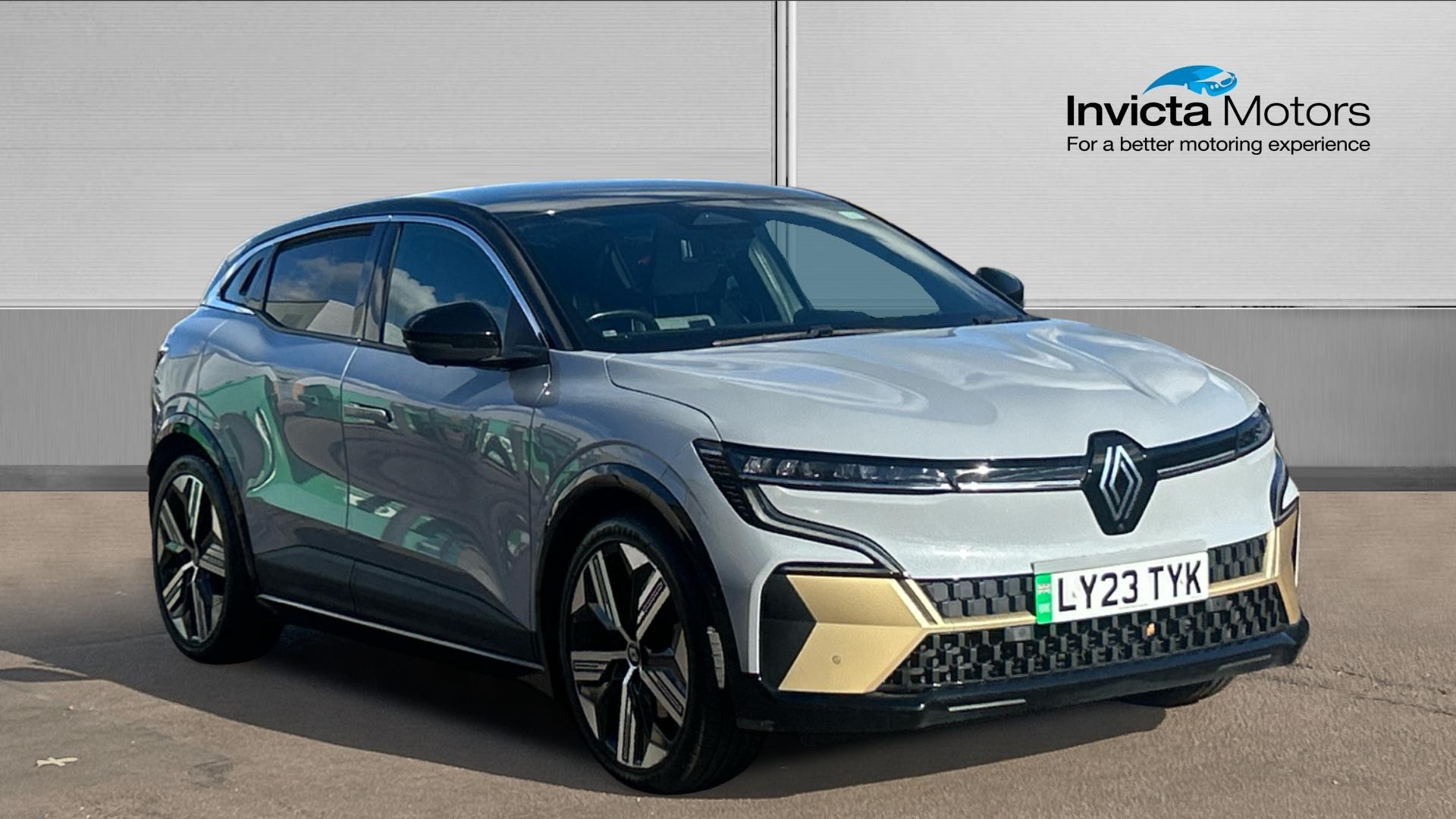 Main listing image - Renault Megane E Tech