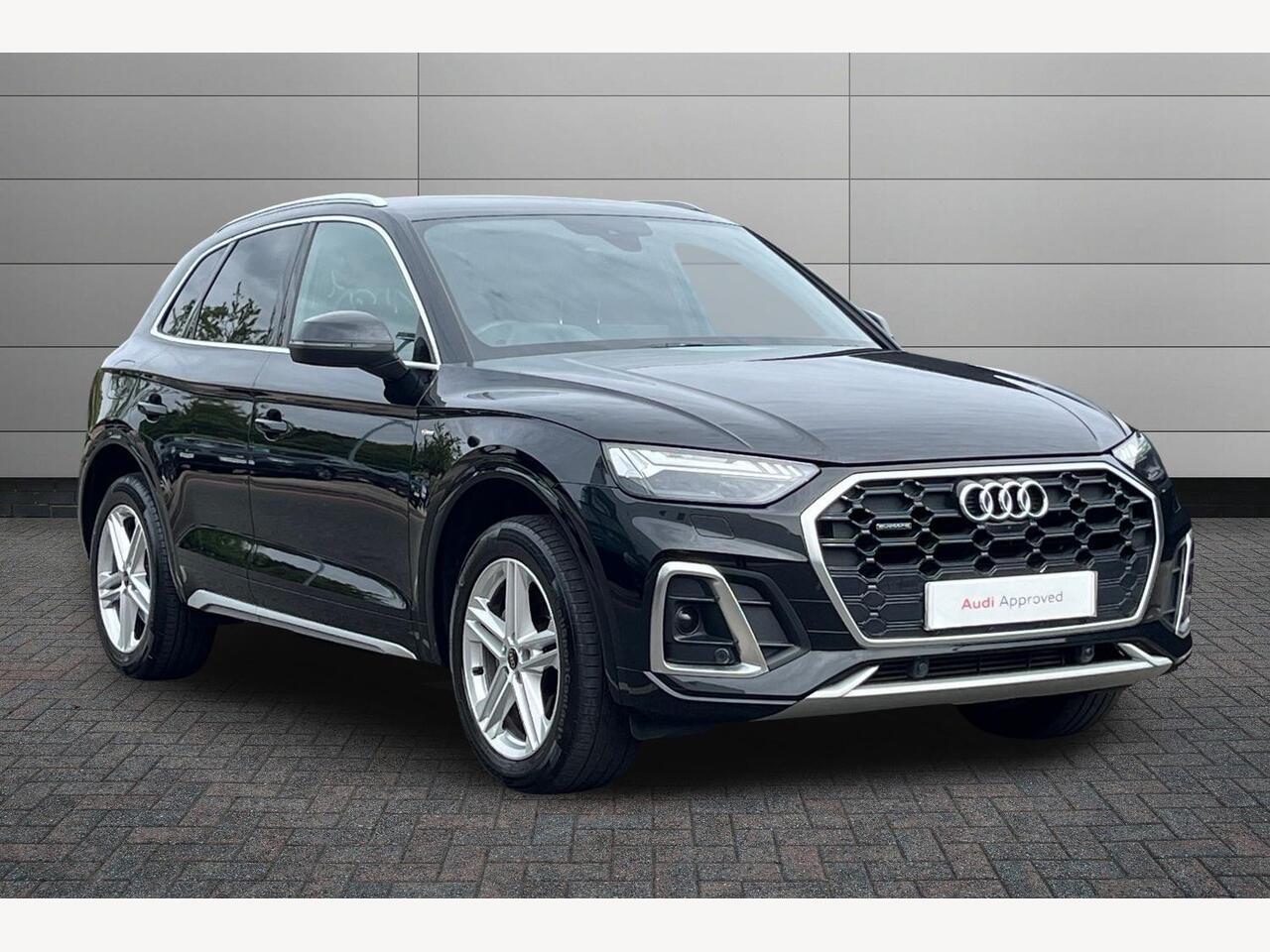 Main listing image - Audi Q5