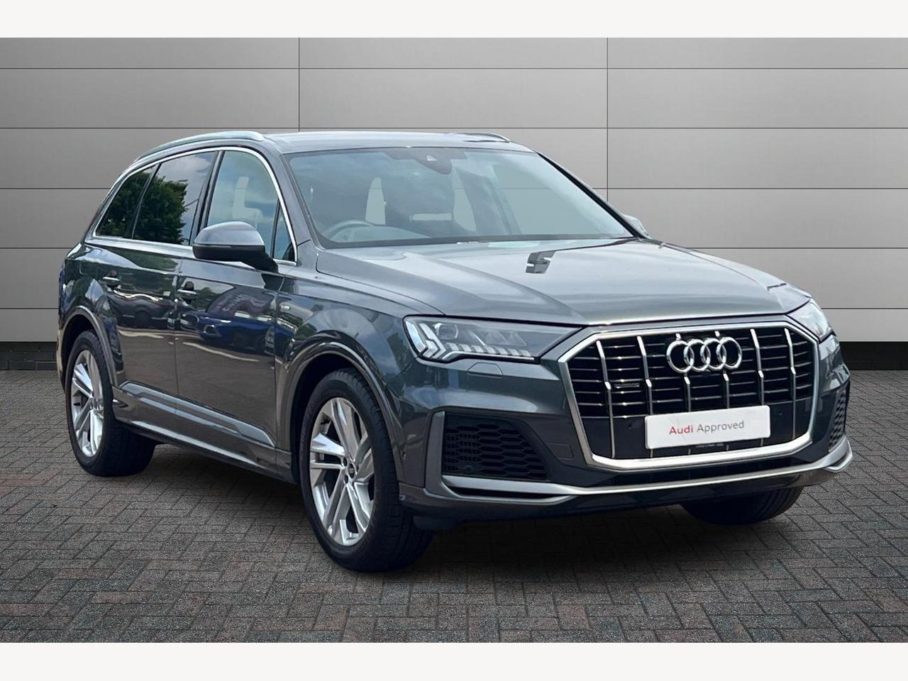 Main listing image - Audi Q7