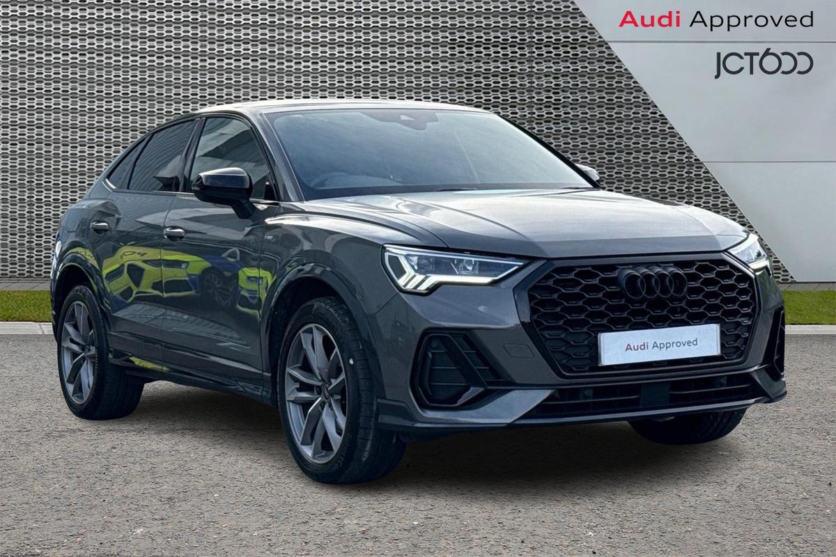 Main listing image - Audi Q3