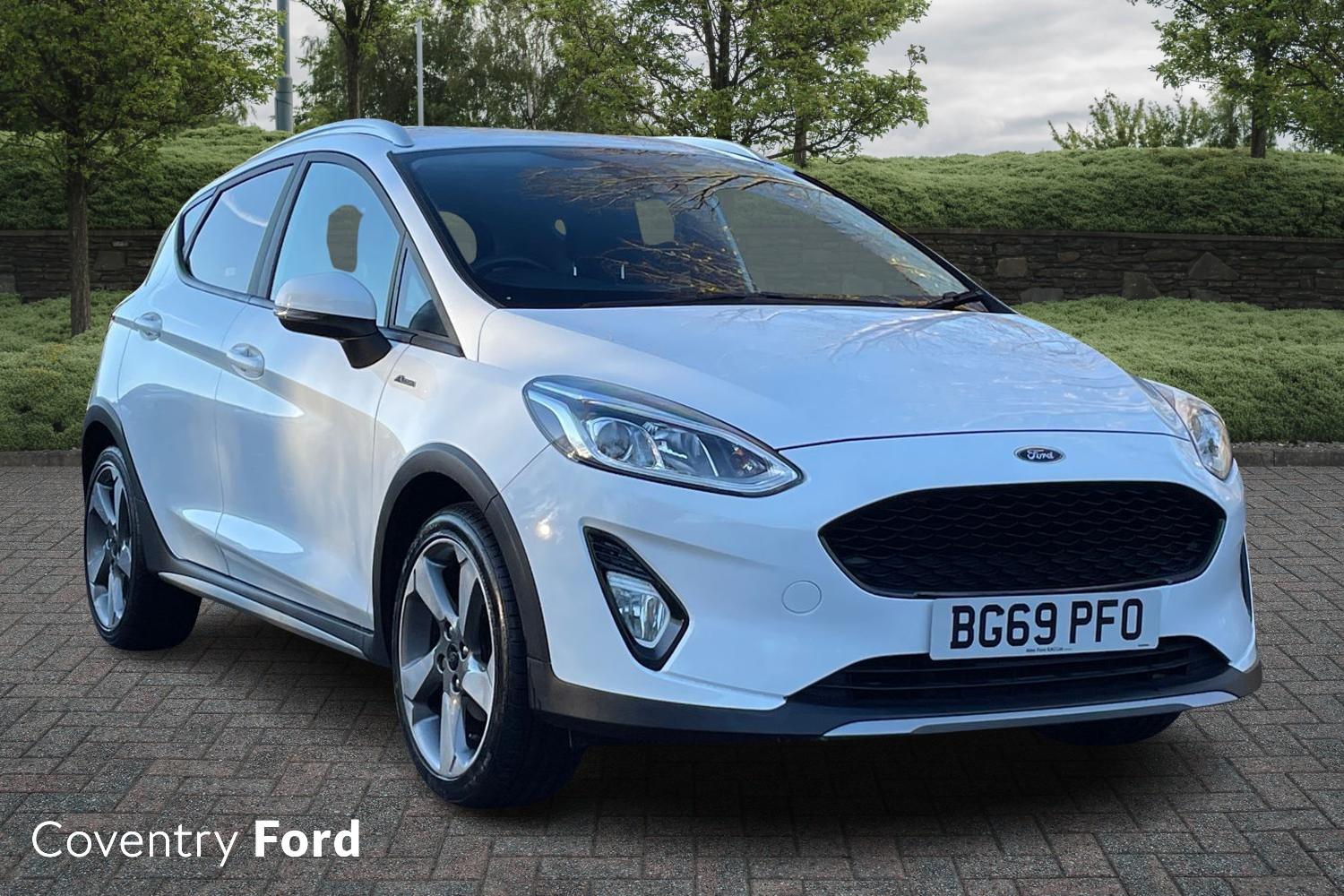 Main listing image - Ford Fiesta