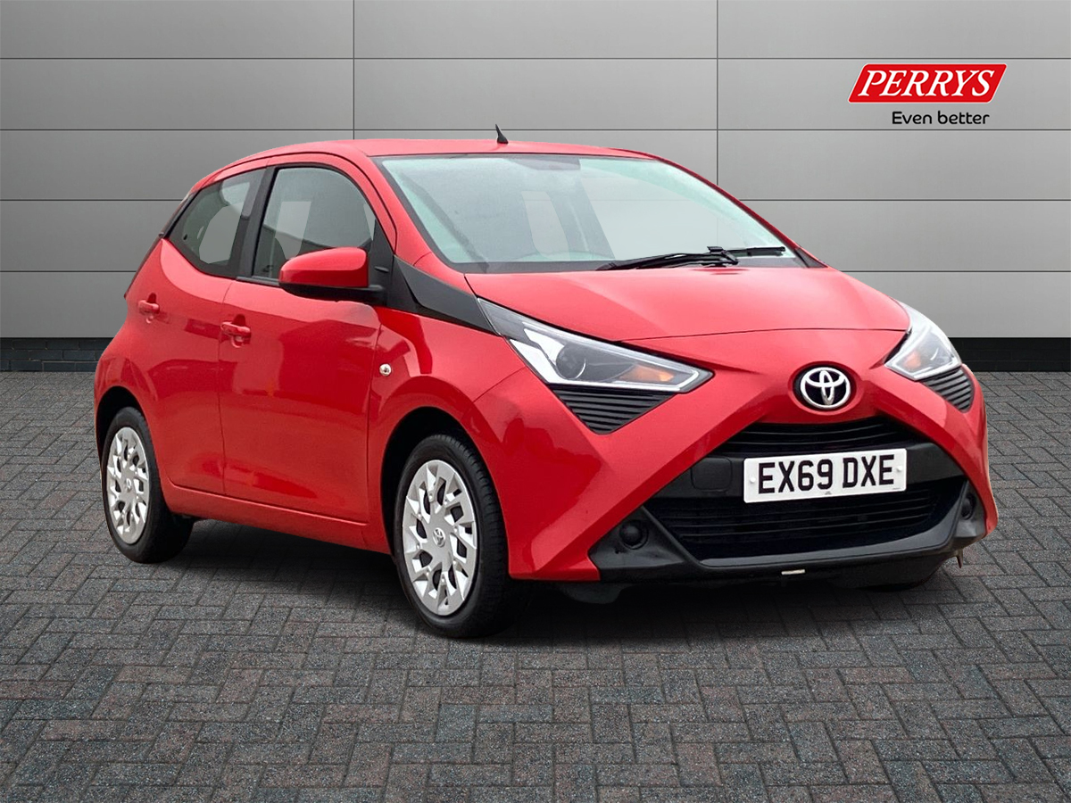 Main listing image - Toyota Aygo