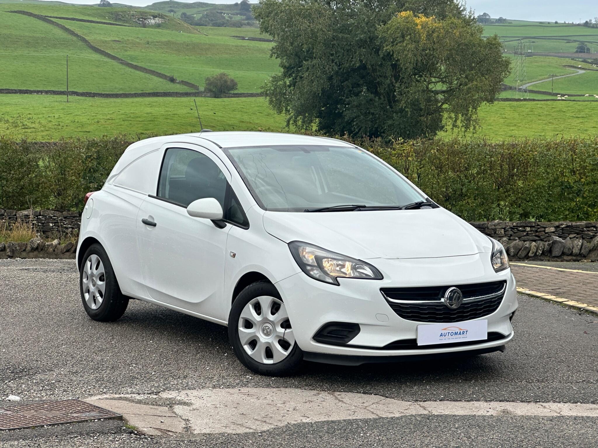Main listing image - Vauxhall Corsavan