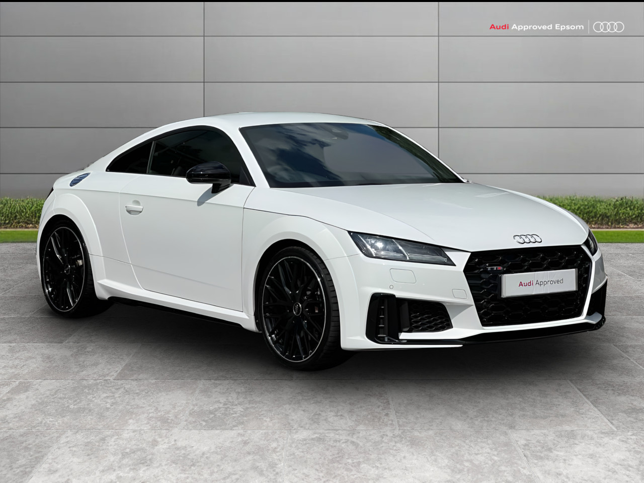 Main listing image - Audi TT S