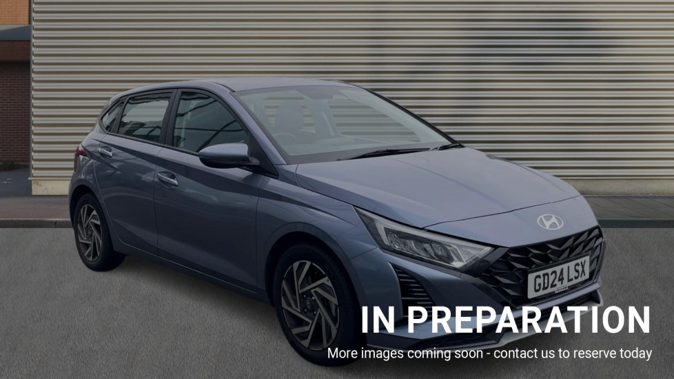 Main listing image - Hyundai i20