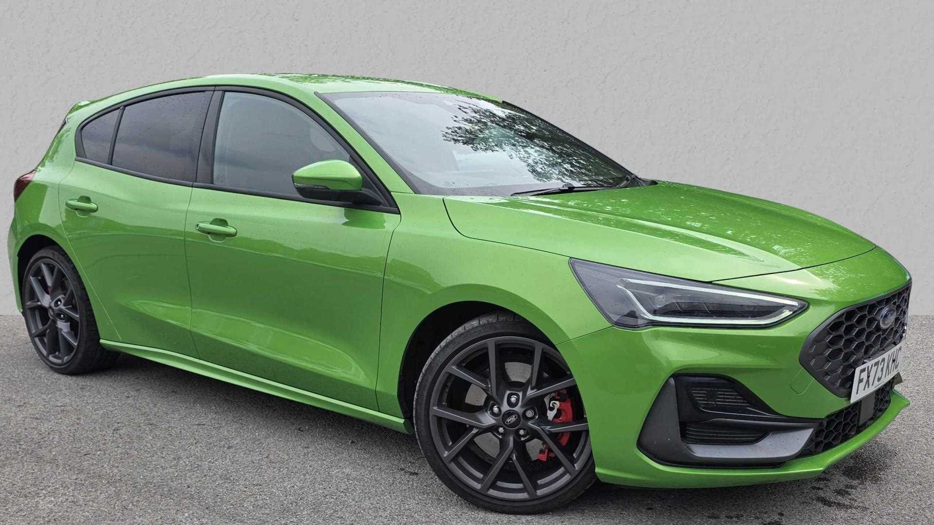 Main listing image - Ford Focus ST