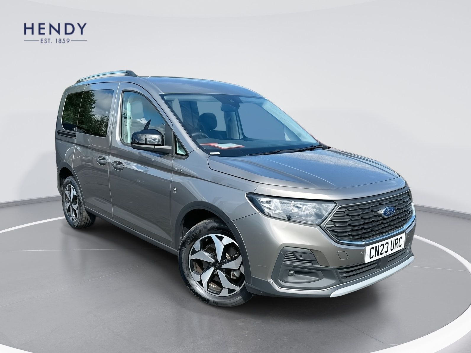 Main listing image - Ford Tourneo Connect