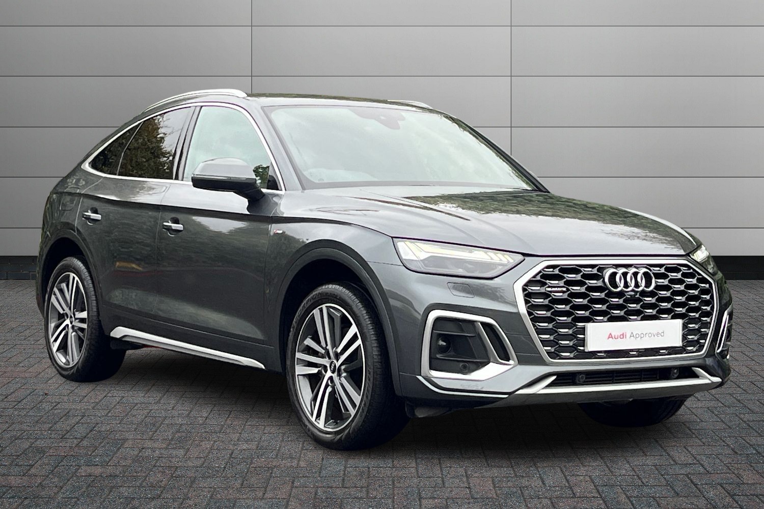 Main listing image - Audi Q5