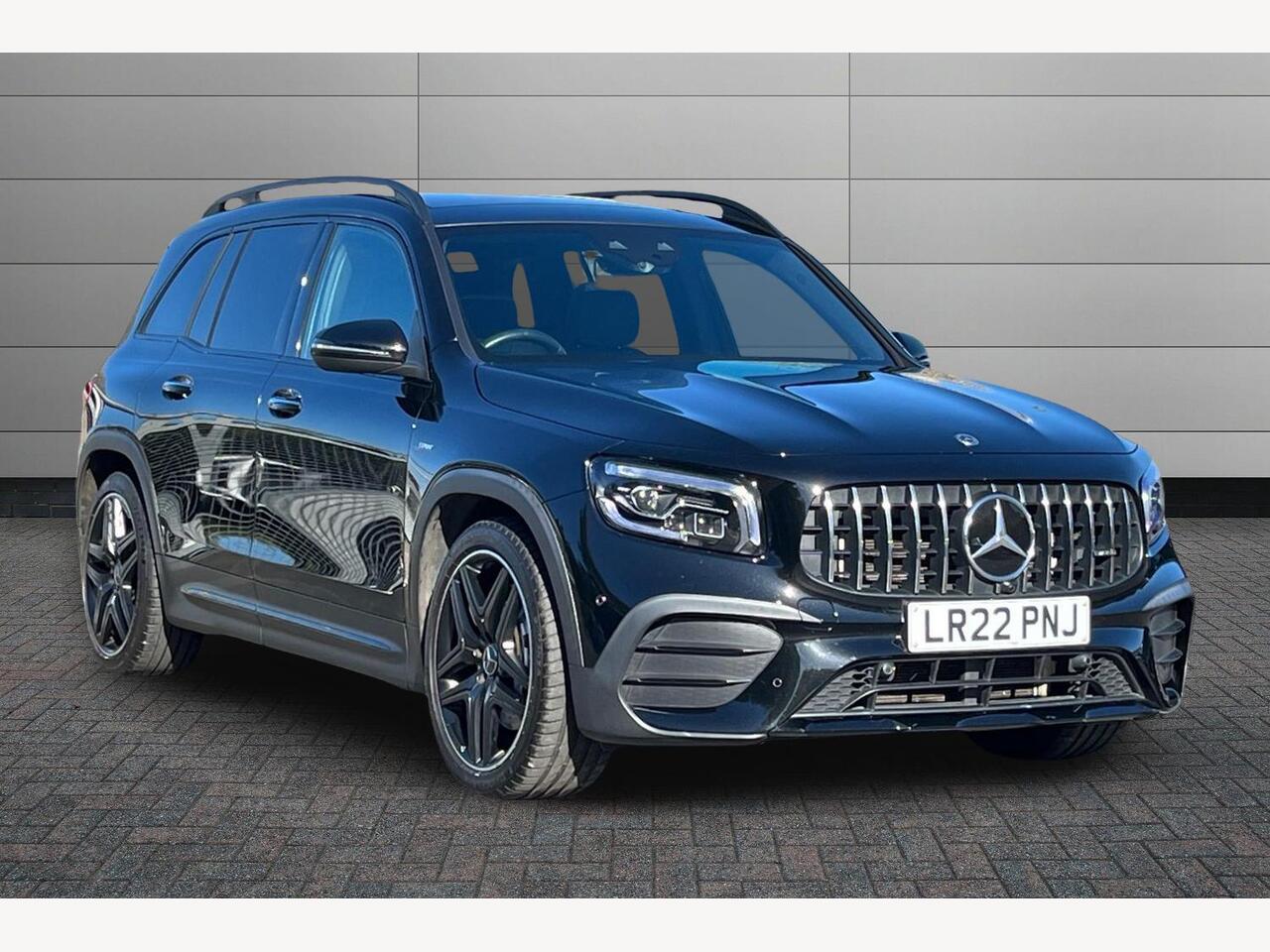 Main listing image - Mercedes-Benz GLB