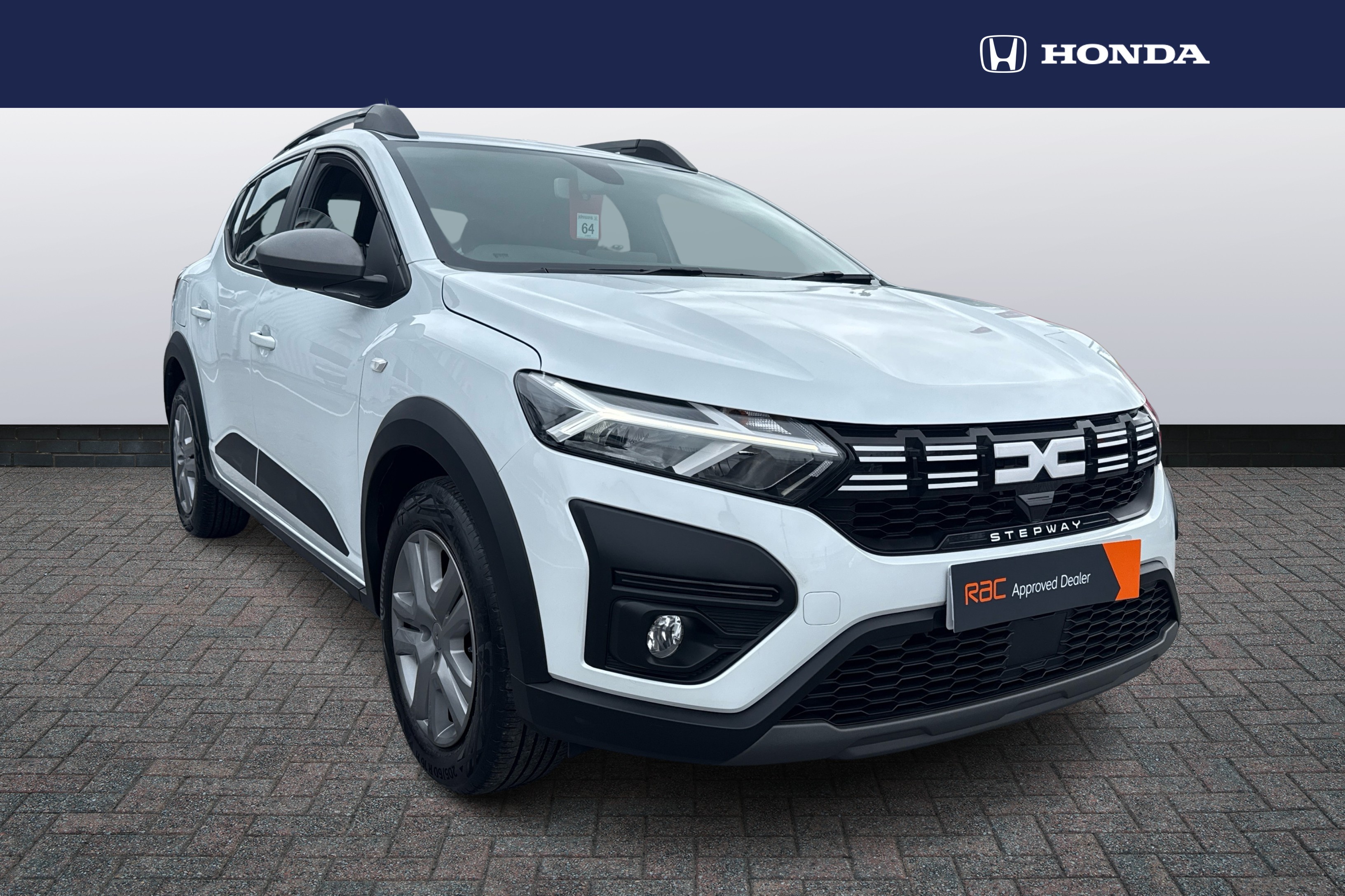 Main listing image - Dacia Sandero Stepway