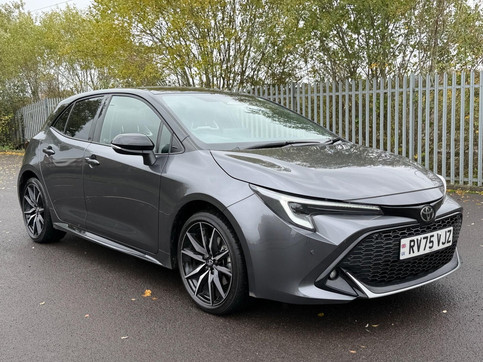 Main listing image - Toyota Corolla