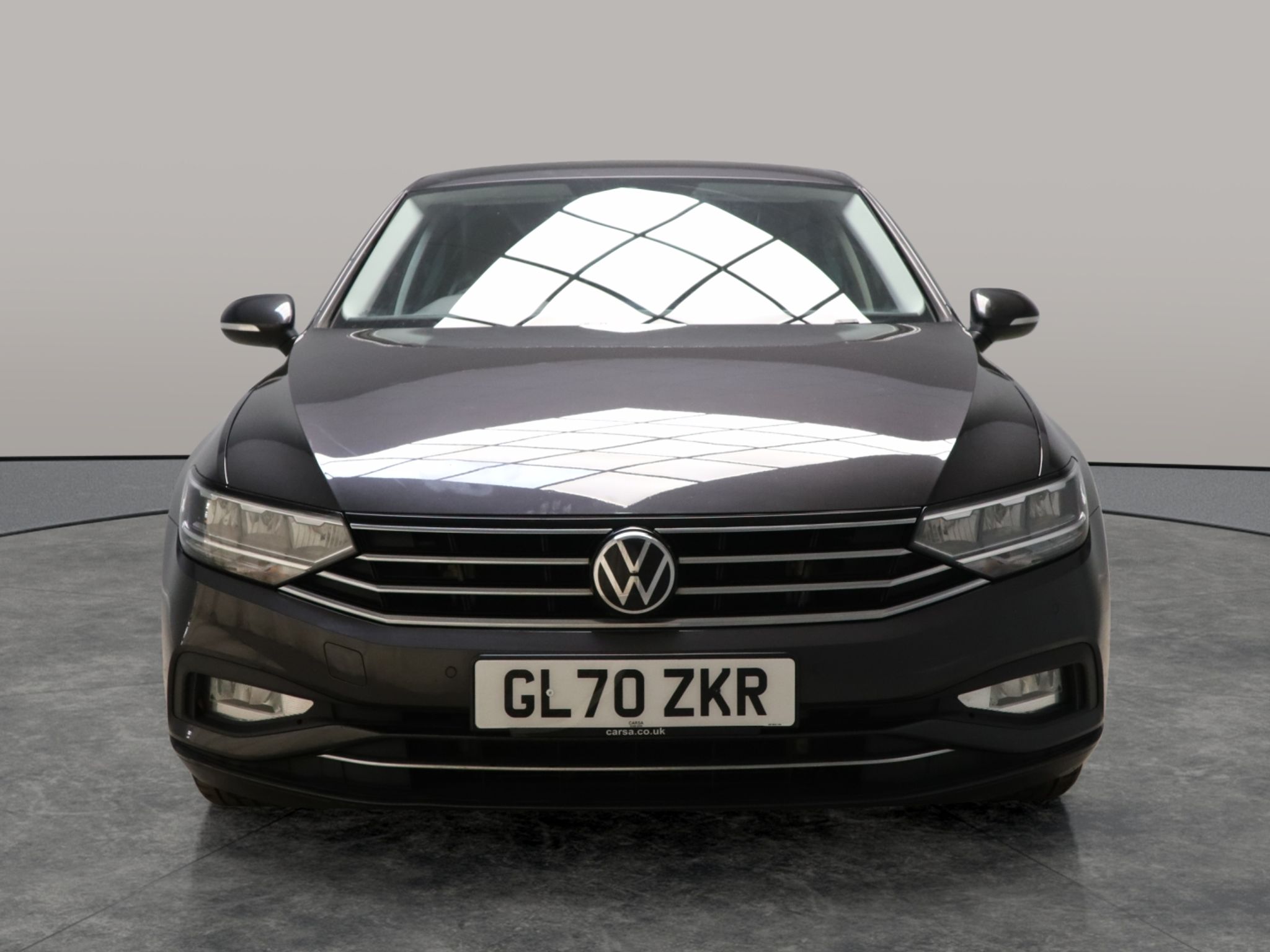 Main listing image - Volkswagen Passat