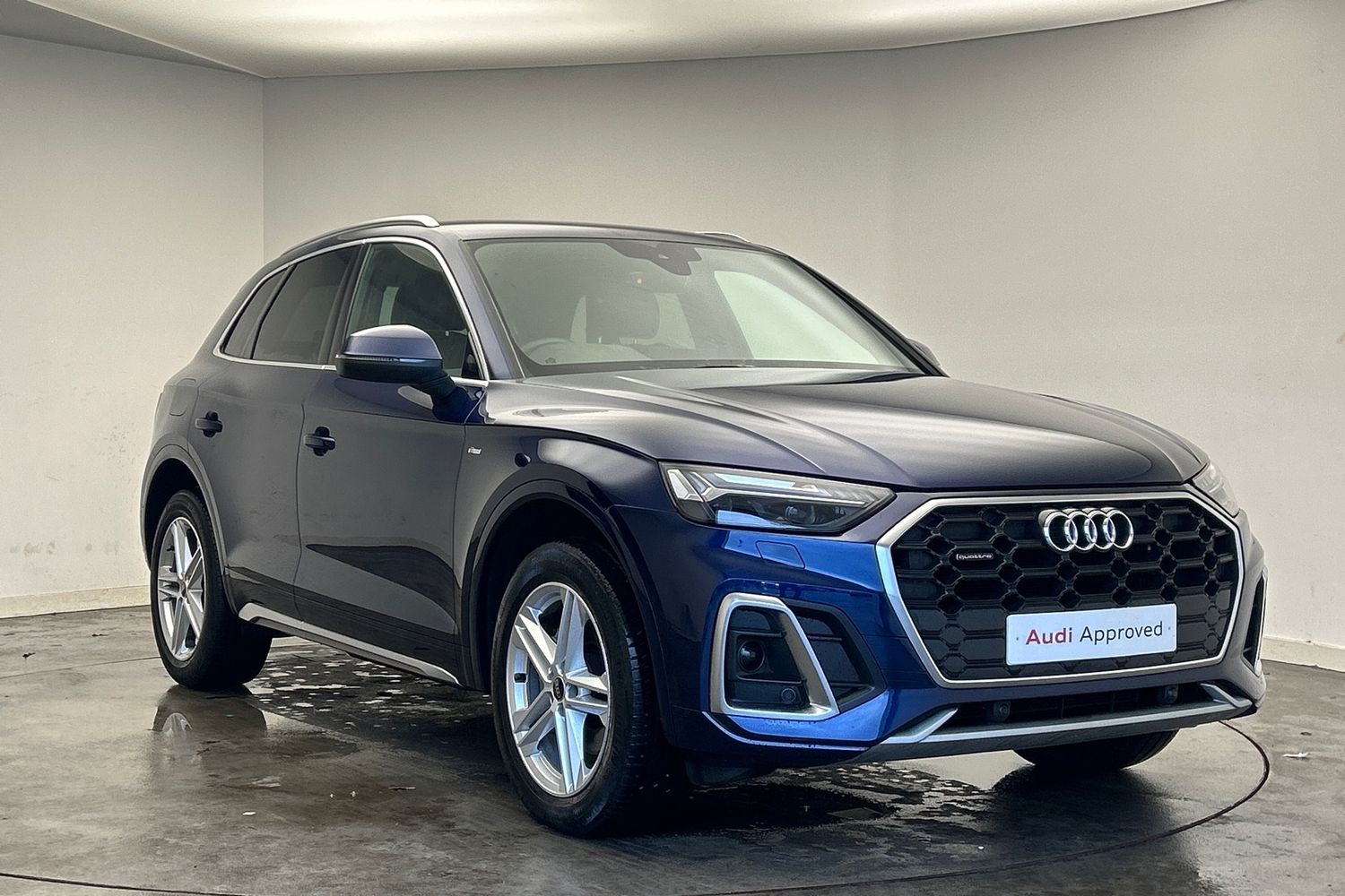 Main listing image - Audi Q5