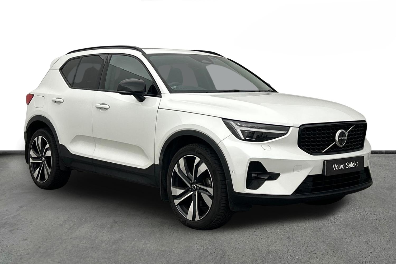 Main listing image - Volvo XC40
