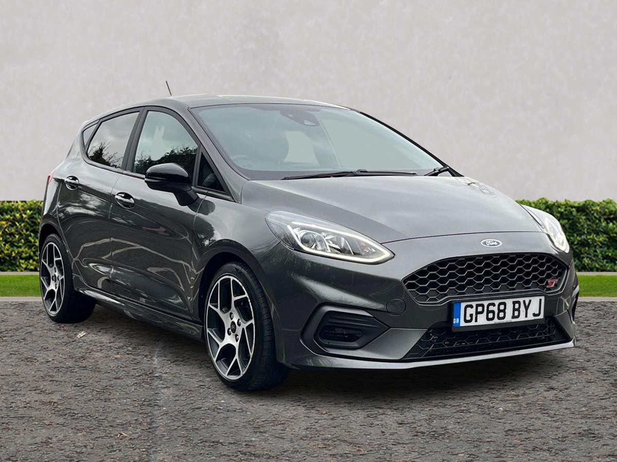 Main listing image - Ford Fiesta ST