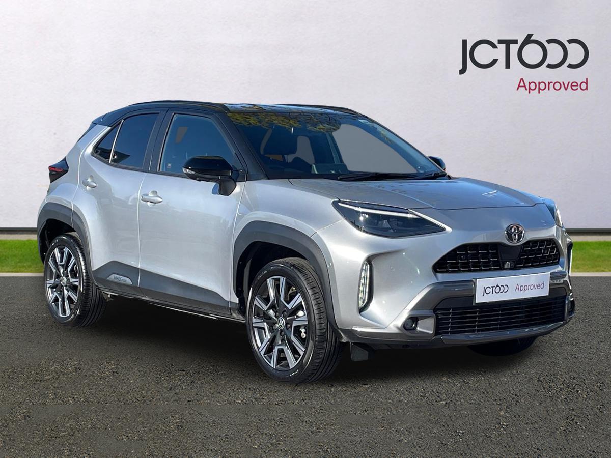 Main listing image - Toyota Yaris Cross