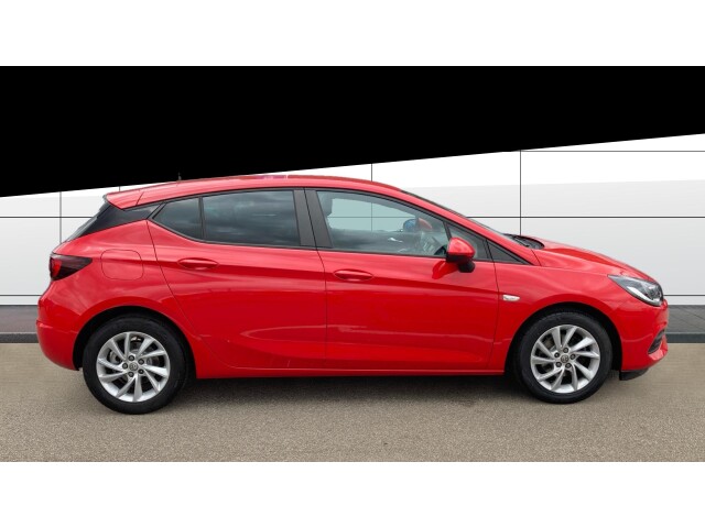 Main listing image - Vauxhall Astra