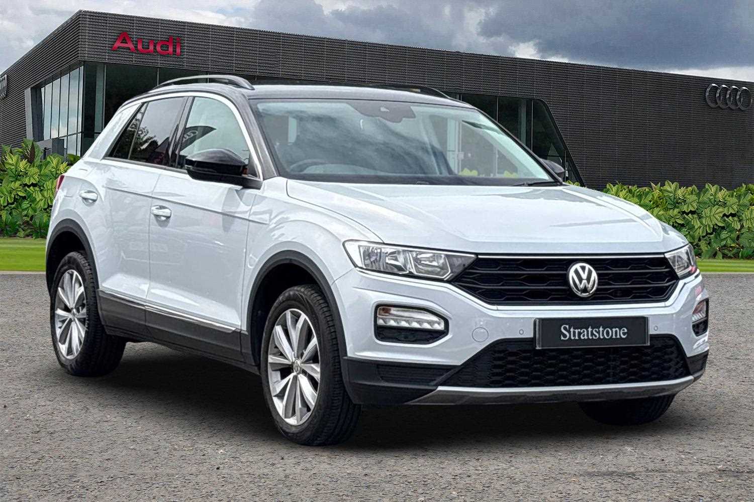 Main listing image - Volkswagen T-Roc