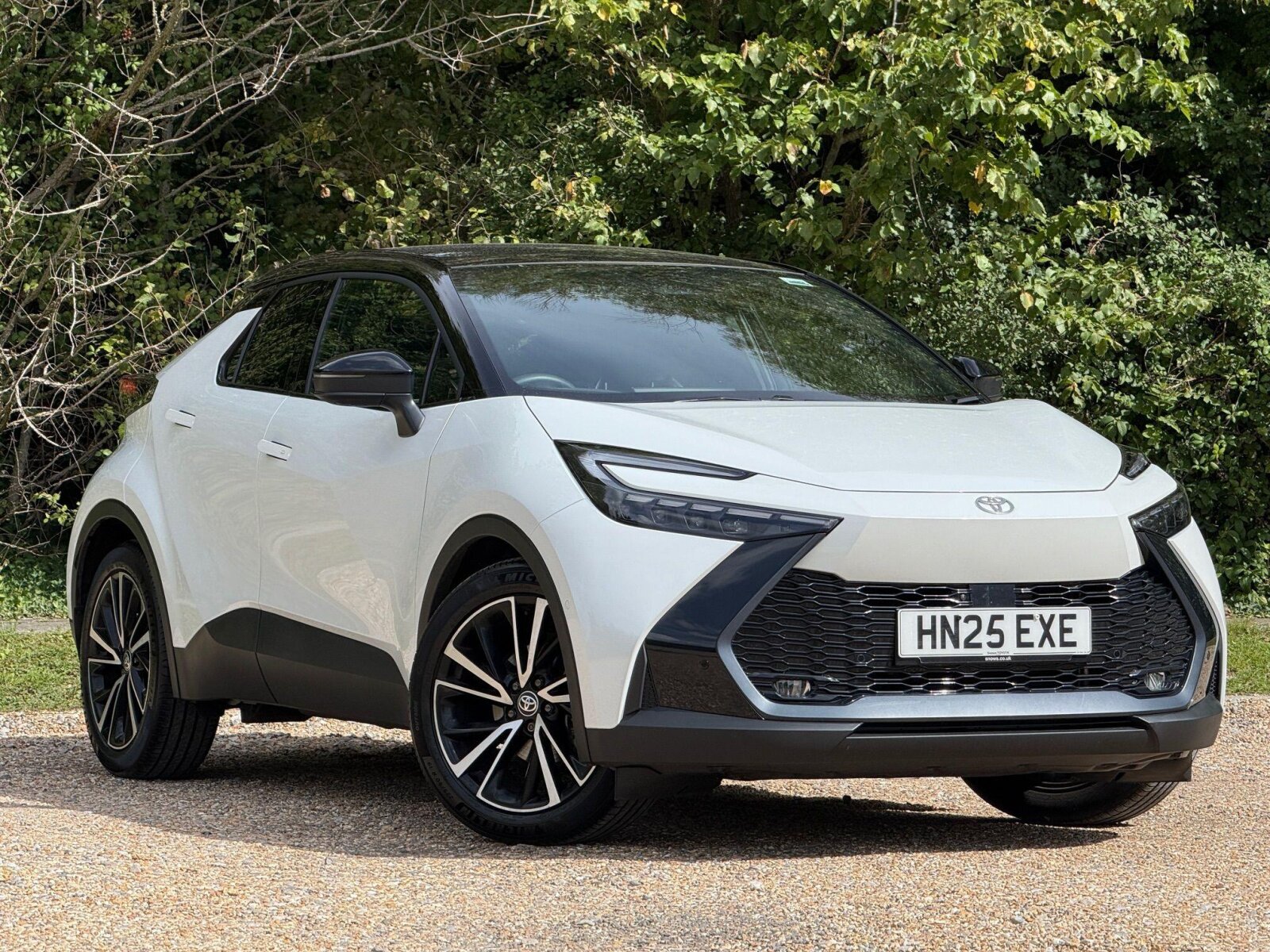 Main listing image - Toyota C-HR