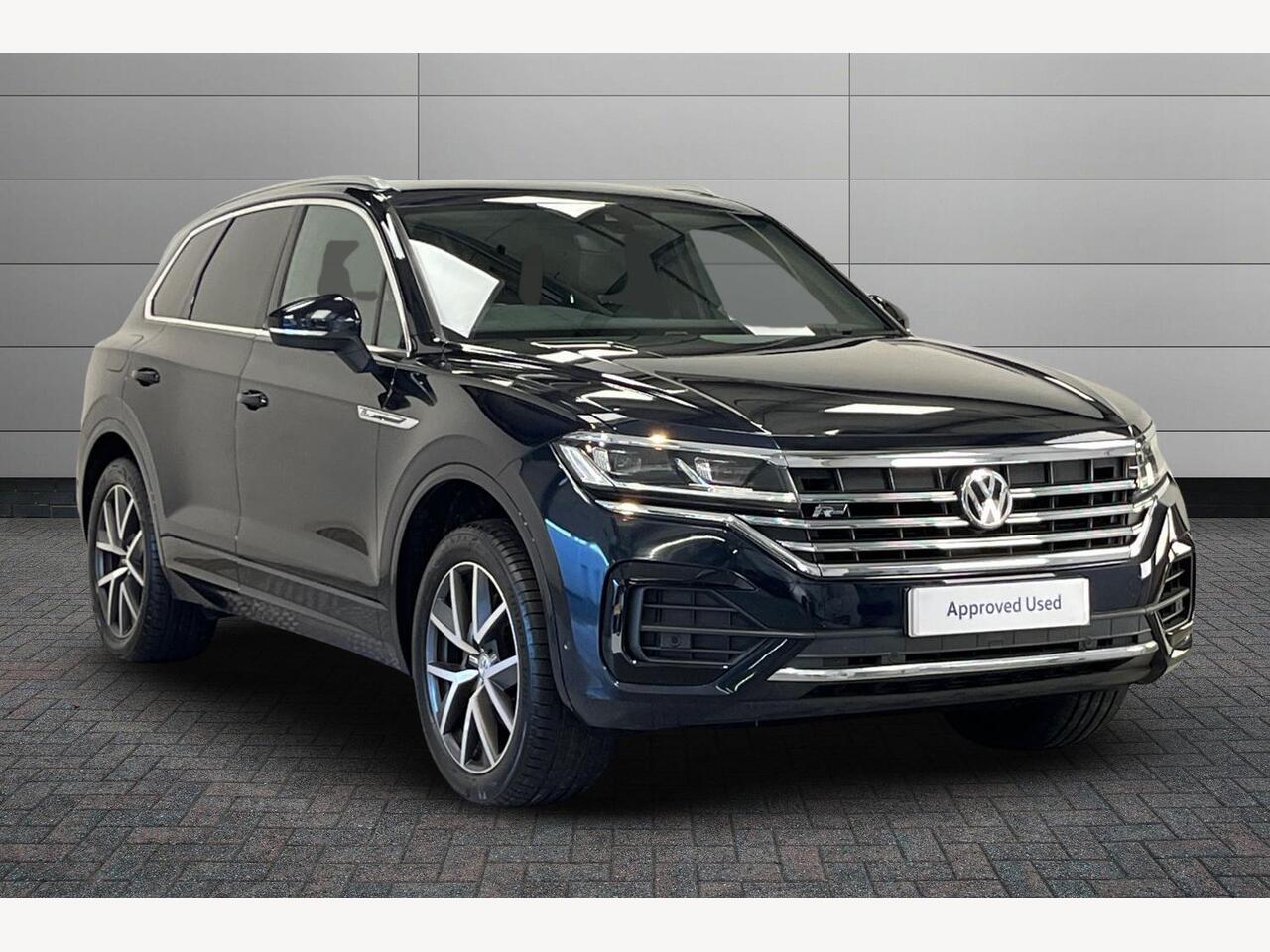 Main listing image - Volkswagen Touareg