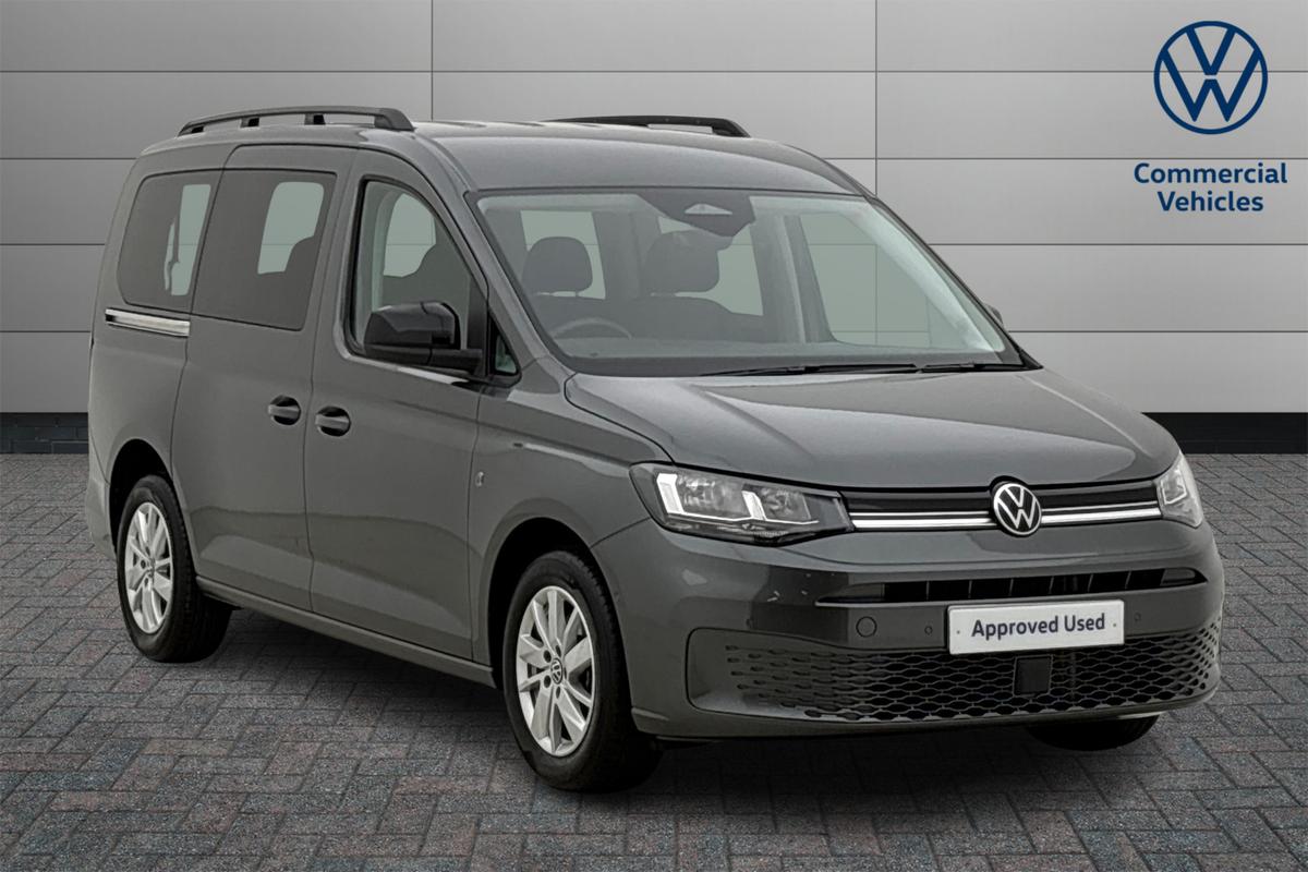 Main listing image - Volkswagen Caddy Maxi