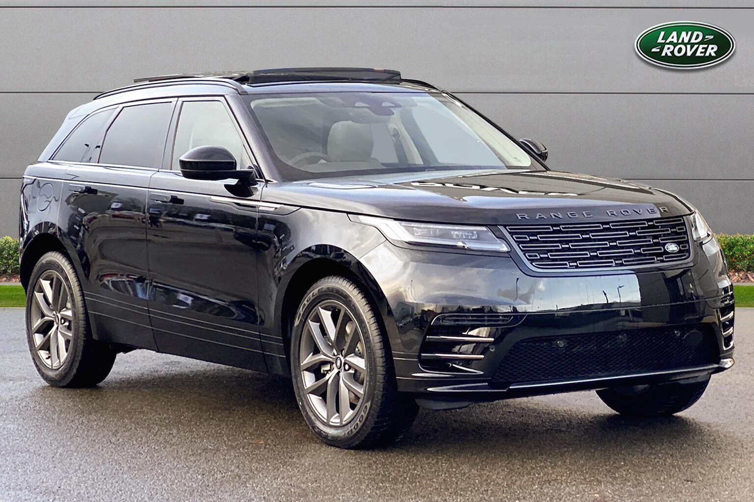 Main listing image - Land Rover Range Rover Velar