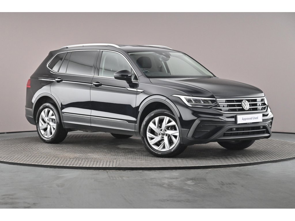 Main listing image - Volkswagen Tiguan Allspace