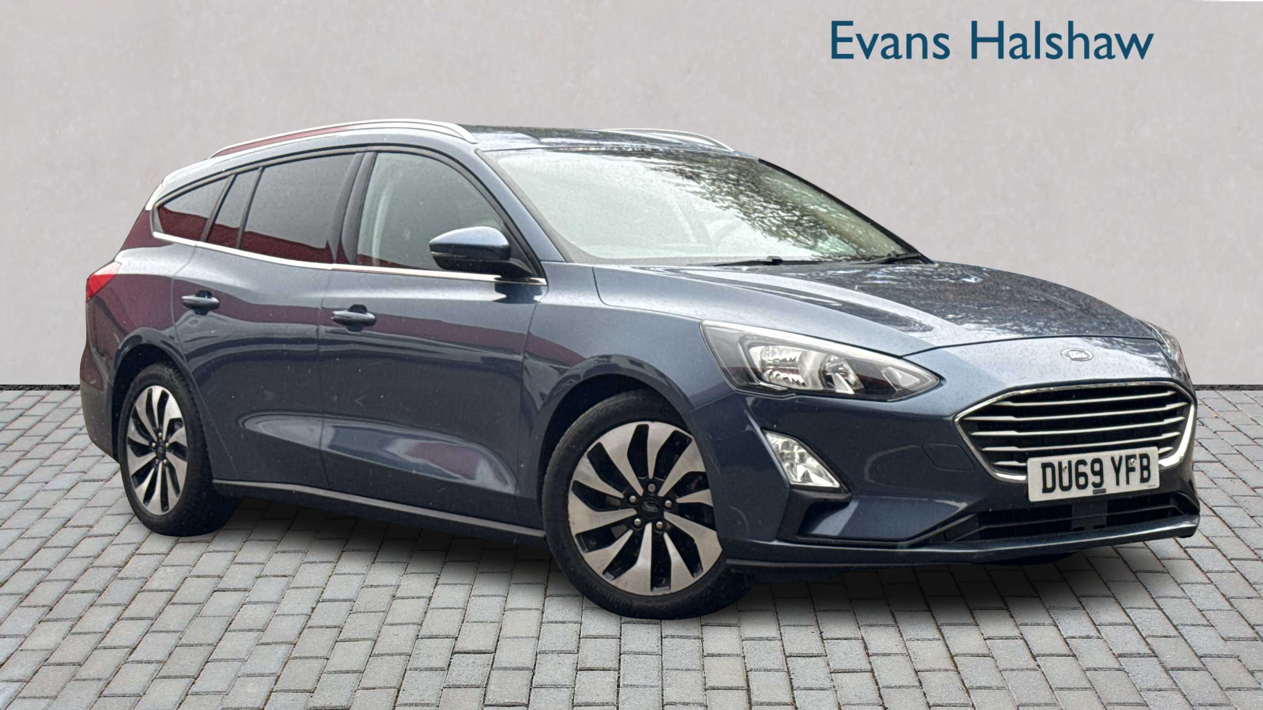 Main listing image - Ford Focus Estate