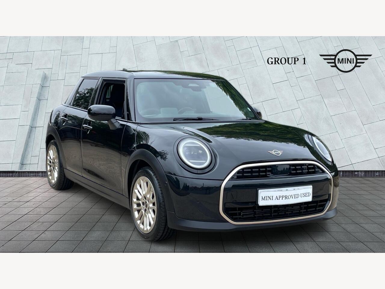 Main listing image - MINI Cooper