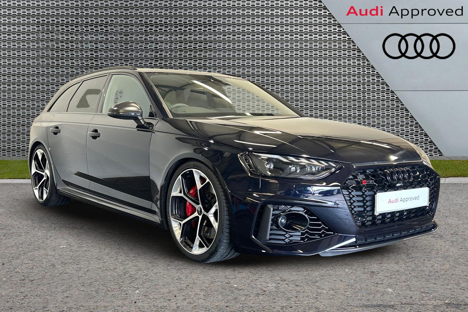 Main listing image - Audi RS4