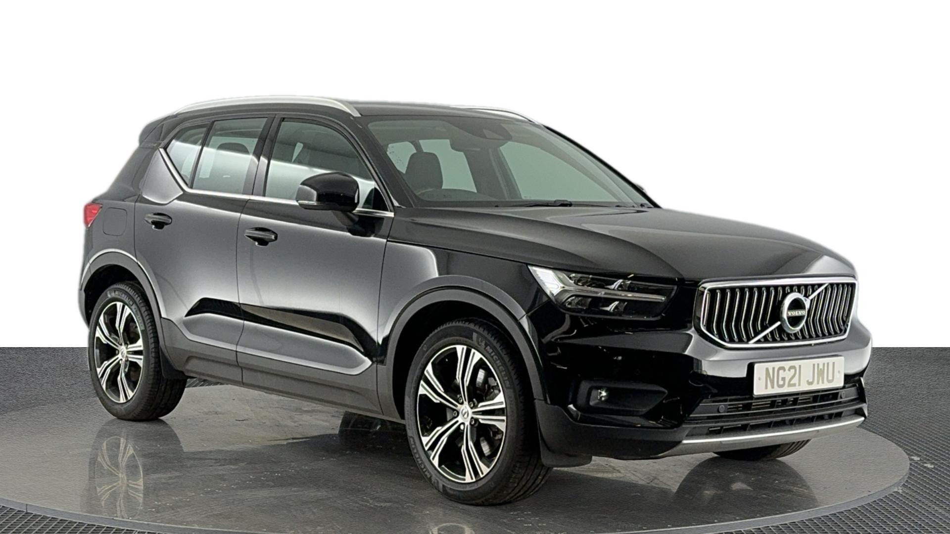 Main listing image - Volvo XC40 Recharge