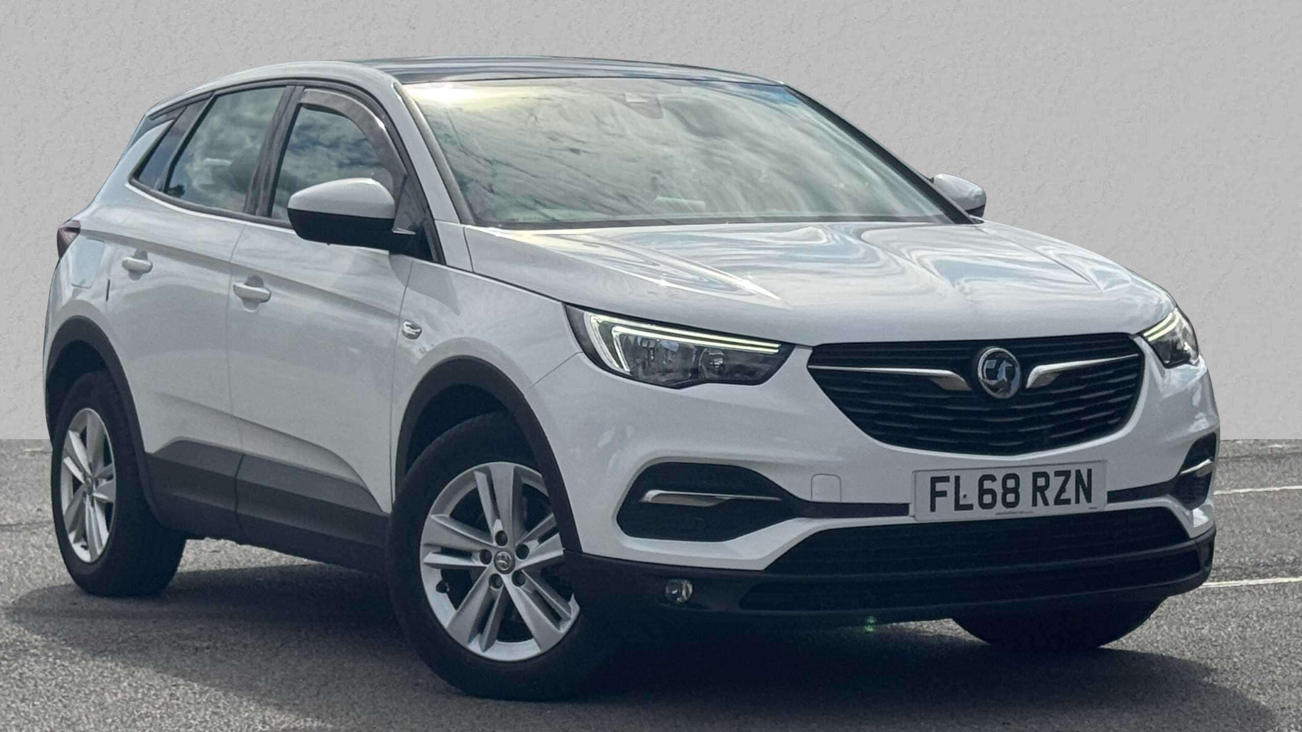 Main listing image - Vauxhall Grandland X