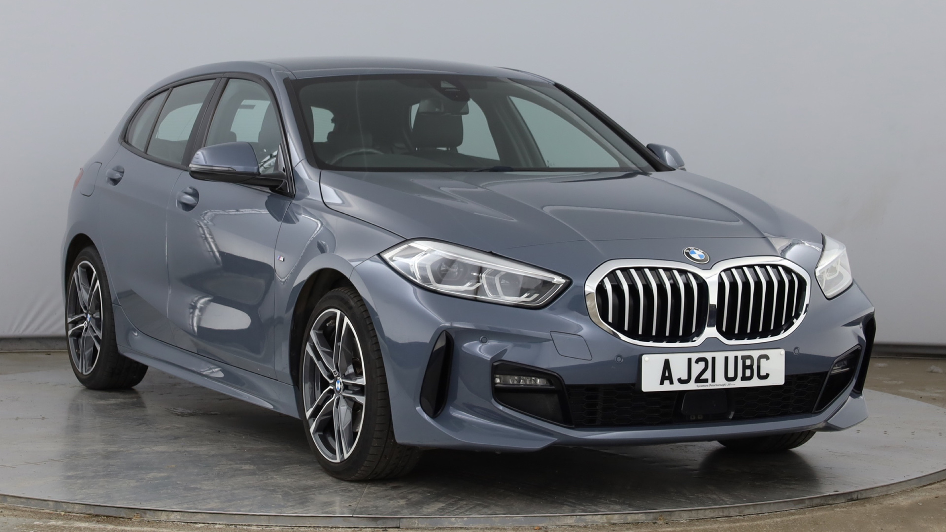 Main listing image - BMW 1 Series