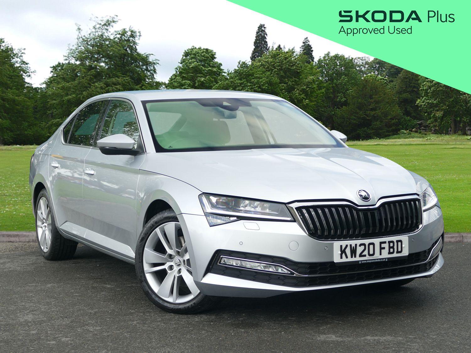 Main listing image - Skoda Superb