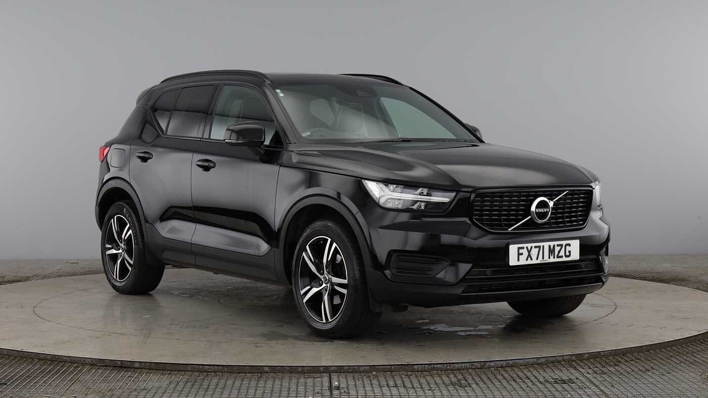 Main listing image - Volvo XC40
