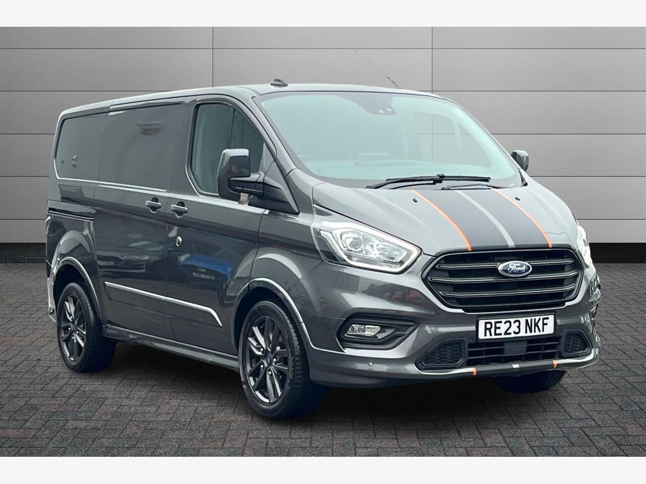 Main listing image - Ford Transit Custom